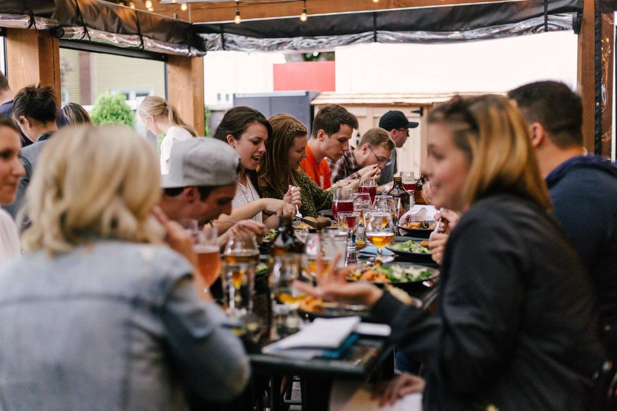 Wie Sie unterhaltsame Teambuilding-Aktivitäten für Introvertierte planen